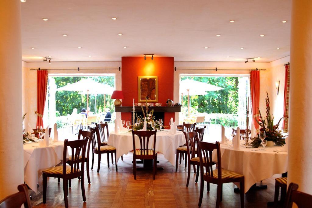 Landgasthof & Hotel Jagdhof Stralsund Eksteriør bilde