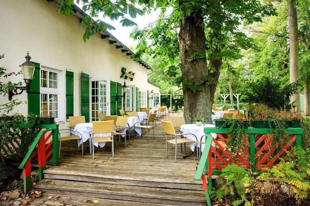Landgasthof & Hotel Jagdhof Stralsund Eksteriør bilde