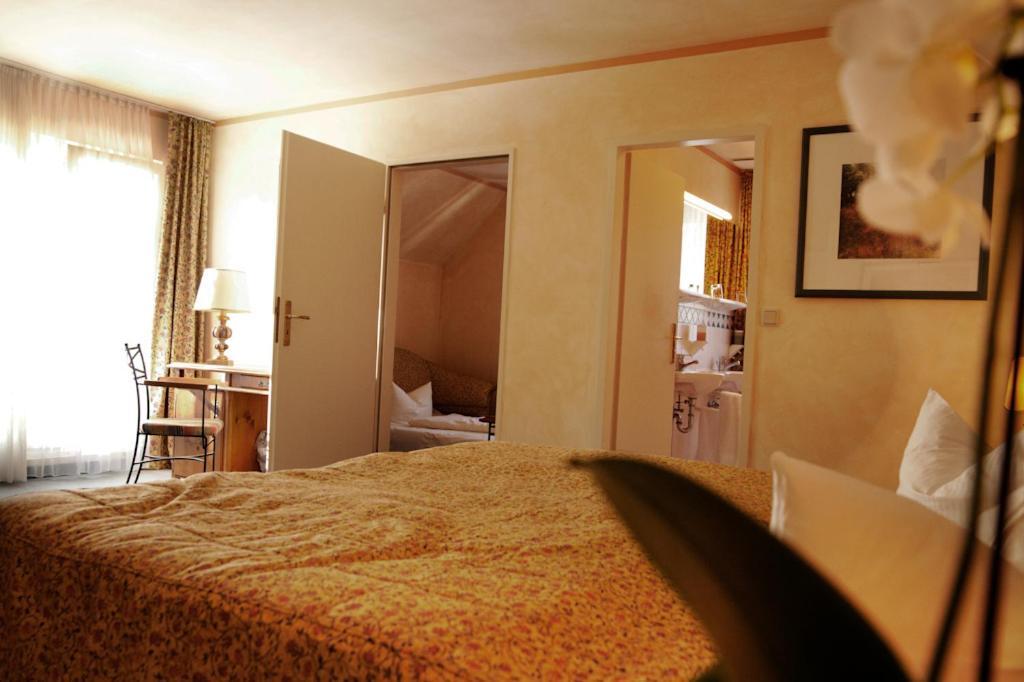 Landgasthof & Hotel Jagdhof Stralsund Rom bilde